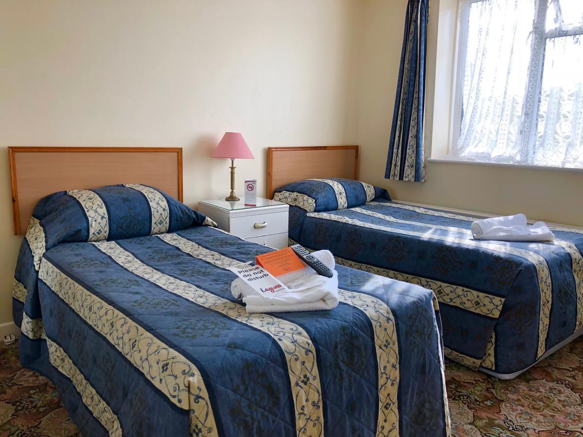 בורנמות' Laguna Hotel מראה חיצוני תמונה